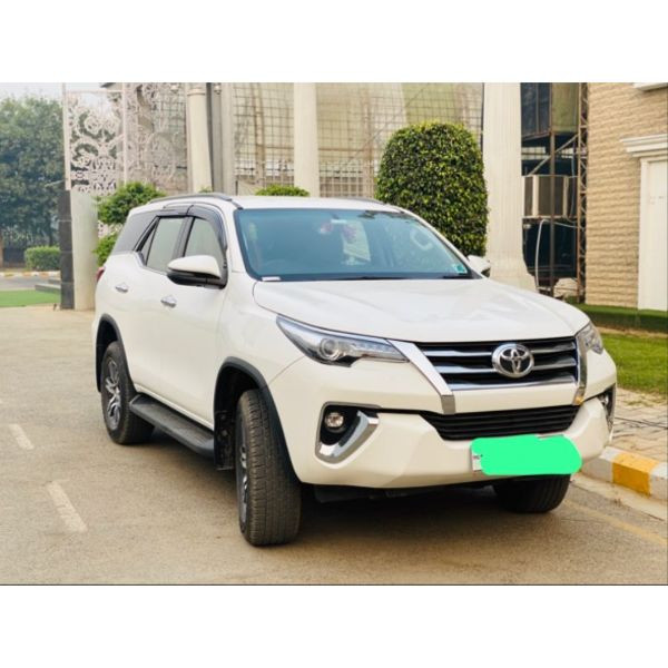 Toyota Fortuner  on rent