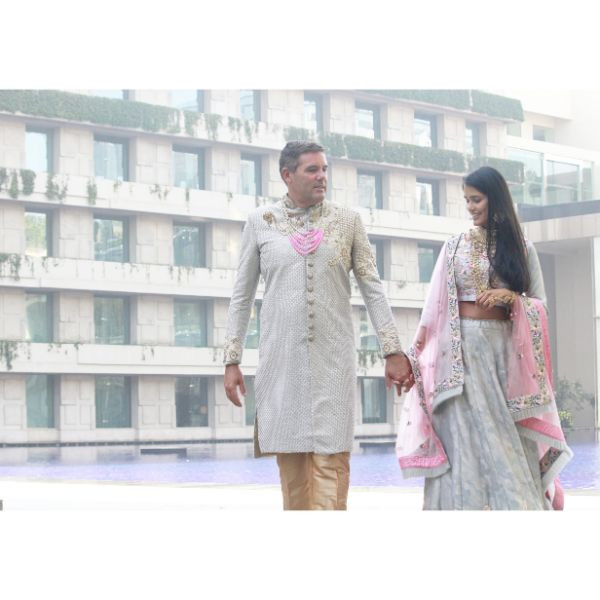 Lehenga/Sherwani on rent