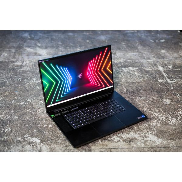 Laptop -CORE I5 / 4 GB RAM / 320 GB HDD OR ABOVE / 14” SCREEN on rent