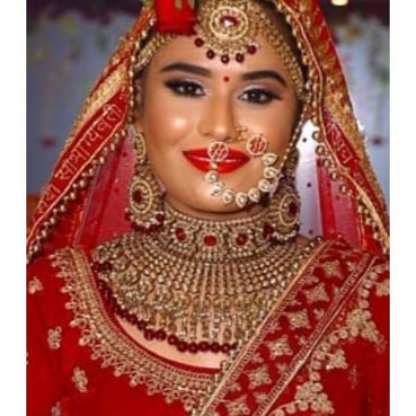 Mehroon & Golden Heavy bridal set on rent