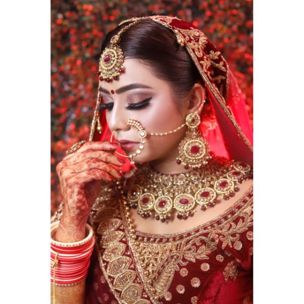 Red & Golden Bridal Kundan Set on rent