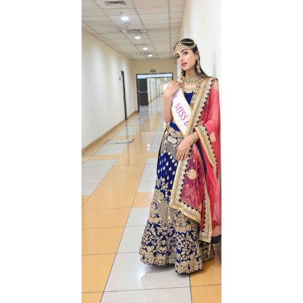 Indigo Lehenga Set with Red Dupatta on rent