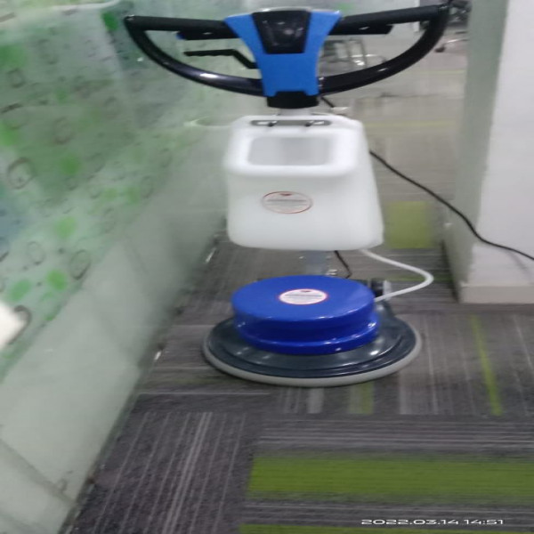 Single Disc Cleaning Machine on rent