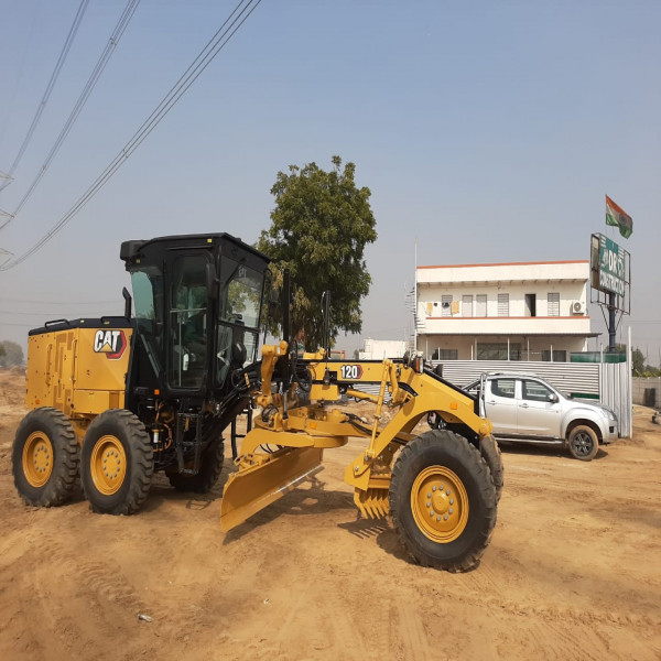 Motor Grader On Rent on rent