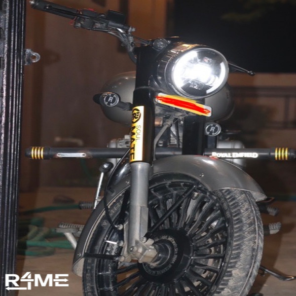 Royal Enfield 350 on rent