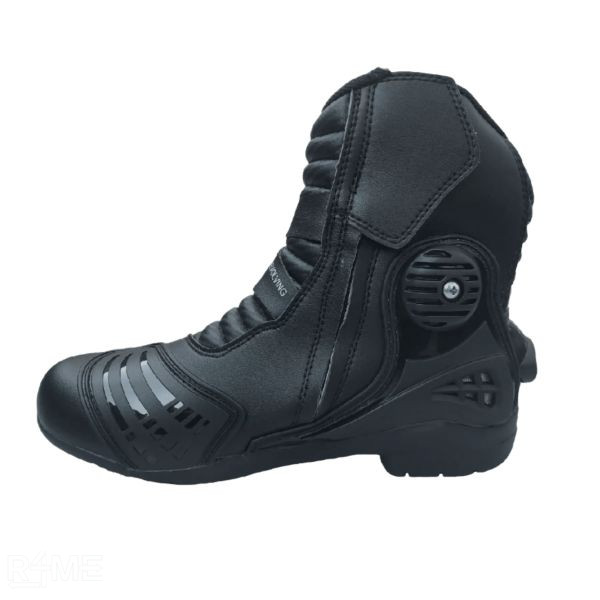 MotoTech Riding Boots on rent