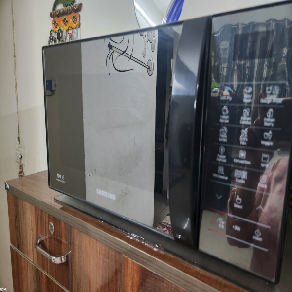 Samsung Microwave on rent