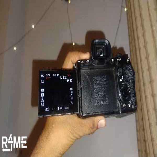 SONY A7IV CAMERA And Samyang AF 50 / 1.4 FE II on rent